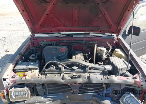 1990 Nissan D21 Short Bed from USA, damaged, VIN 1N6SD11S8LC388047